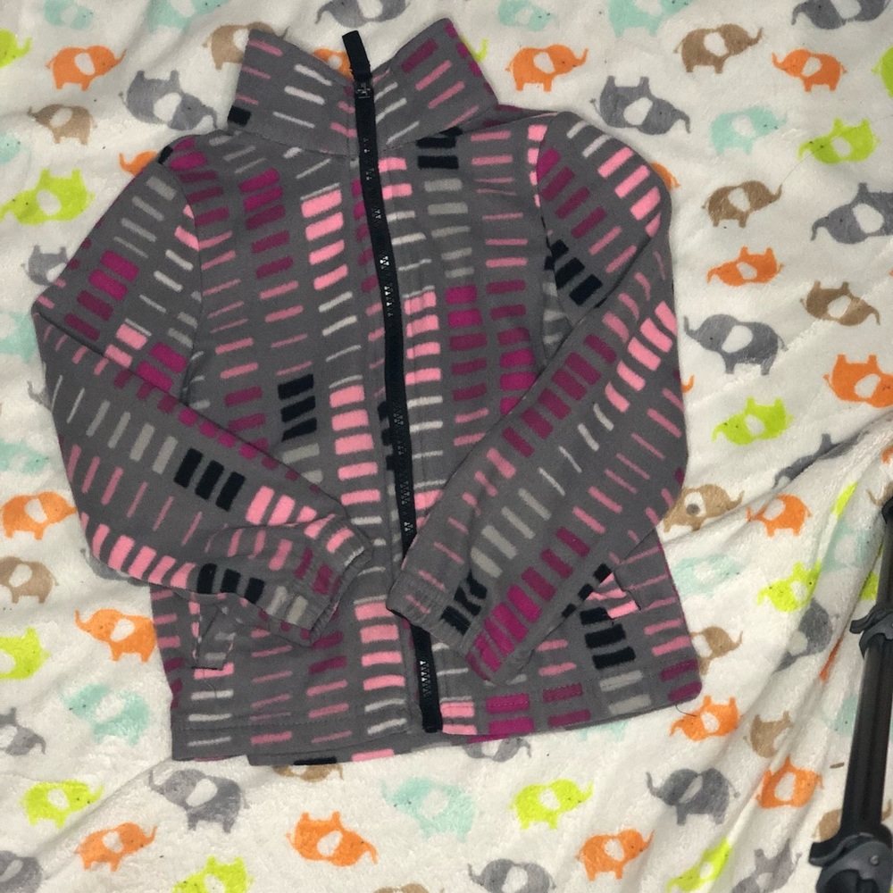 4 piece bundle sweater, capris, & leggings.